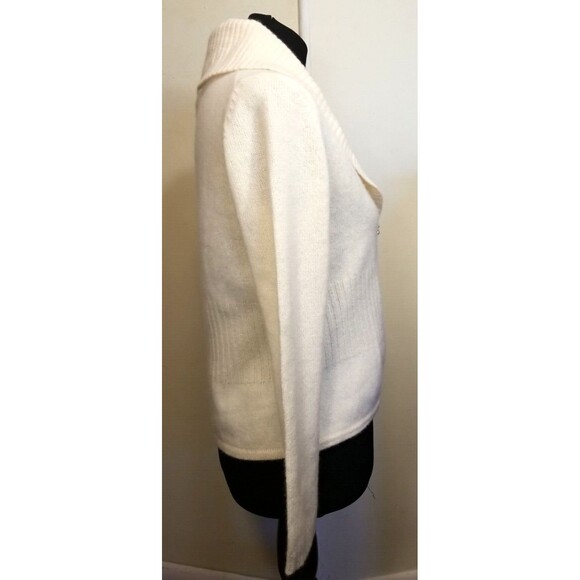 New Pursuits ltd. LambsWool Angora Blend Ivory Fuzzy Knit Sweater Womens 8 P C2 - Picture 4 of 10